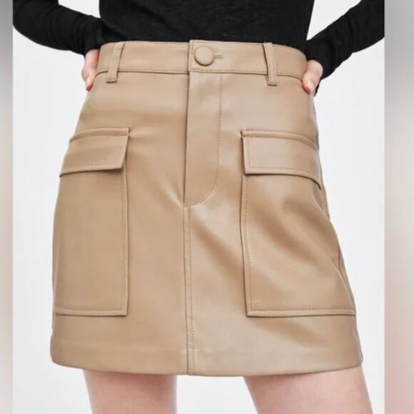 Zara beige faux-leather skirt, size XS (US 2) - Picture 1 of 9